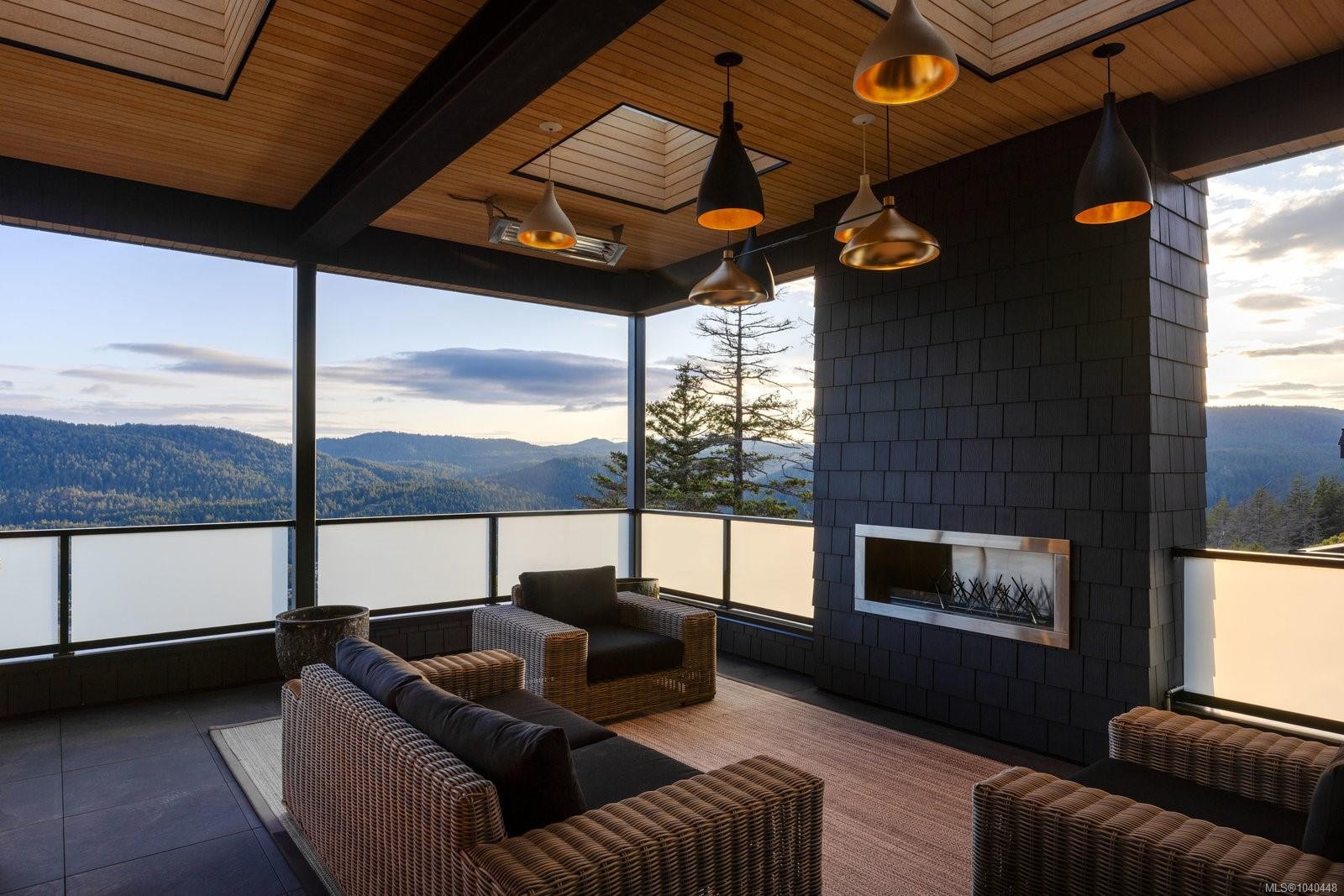 1424 Pinehurst Pl, Langford, BC