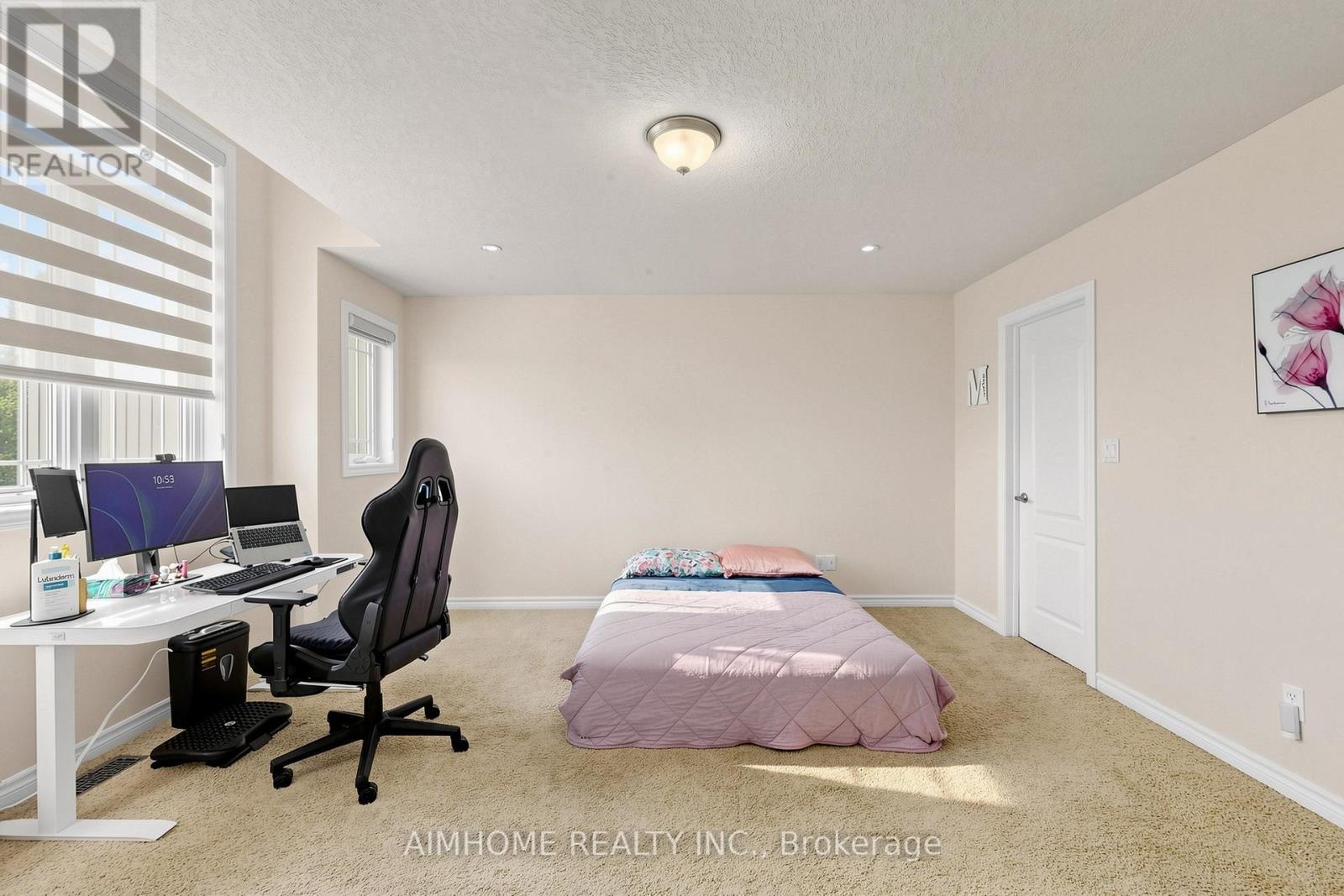 205 Huck Crescent, Kitchener, ON