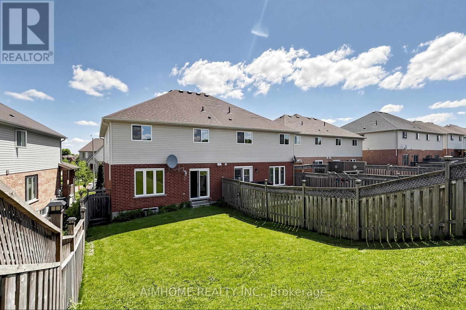 205 Huck Crescent, Kitchener, ON