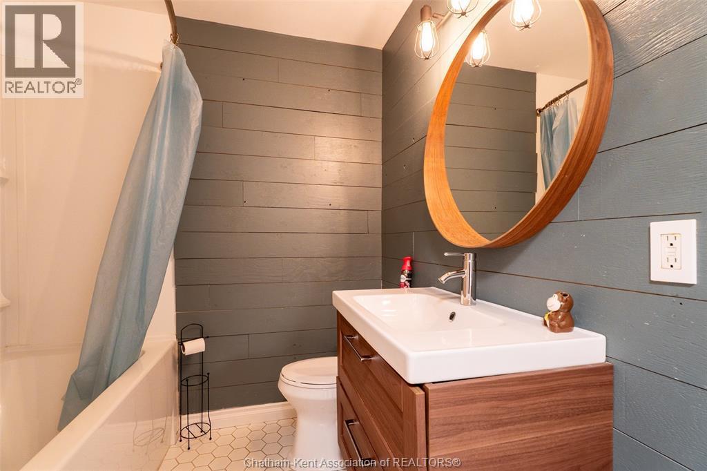 15 O'Brien Drive, Chatham, ON