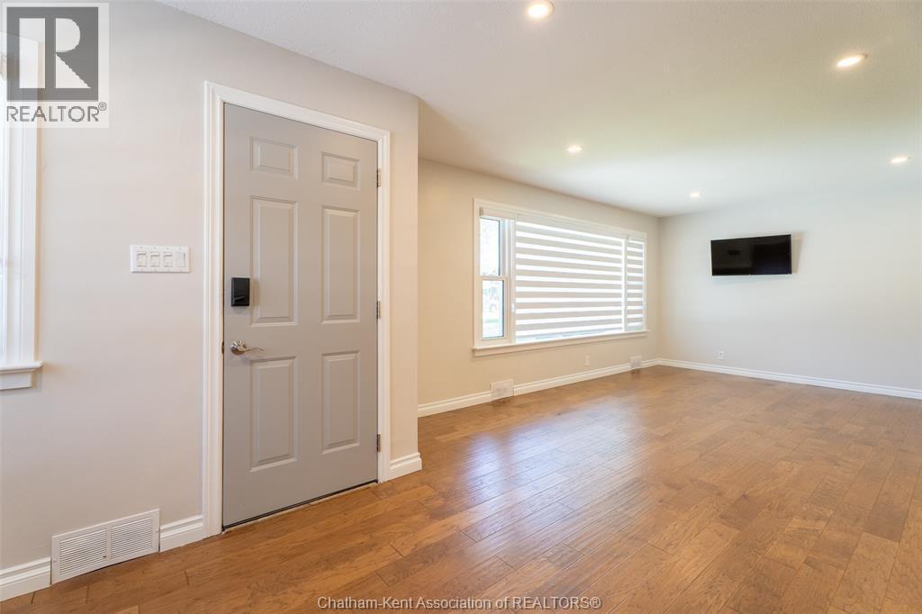 15 O'Brien Drive, Chatham, ON