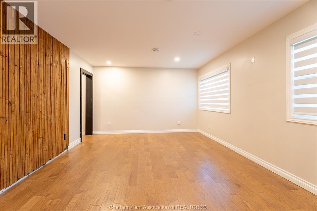 15 O'Brien Drive, Chatham, ON