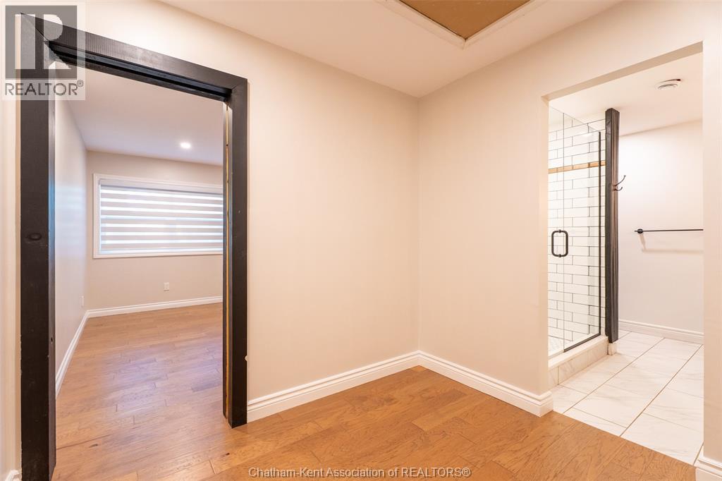 15 O'Brien Drive, Chatham, ON