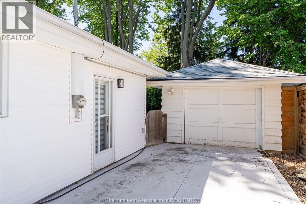15 O'Brien Drive, Chatham, ON