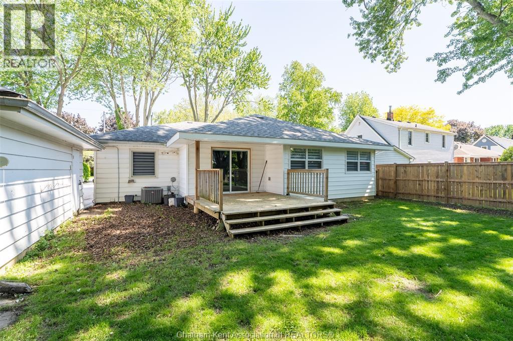 15 O'Brien Drive, Chatham, ON