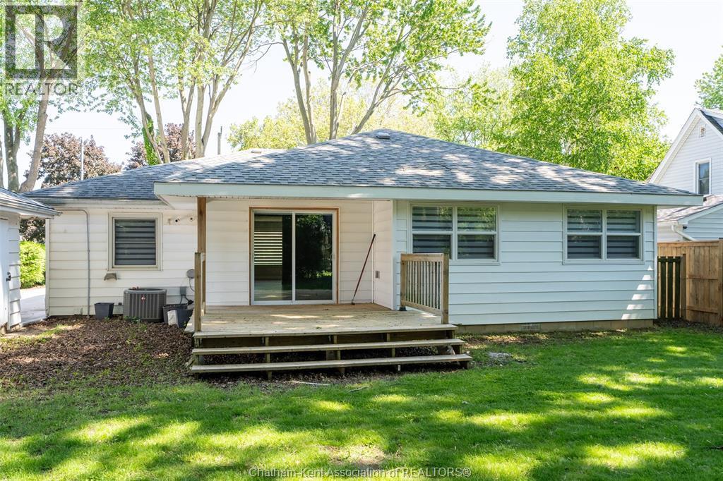 15 O'Brien Drive, Chatham, ON