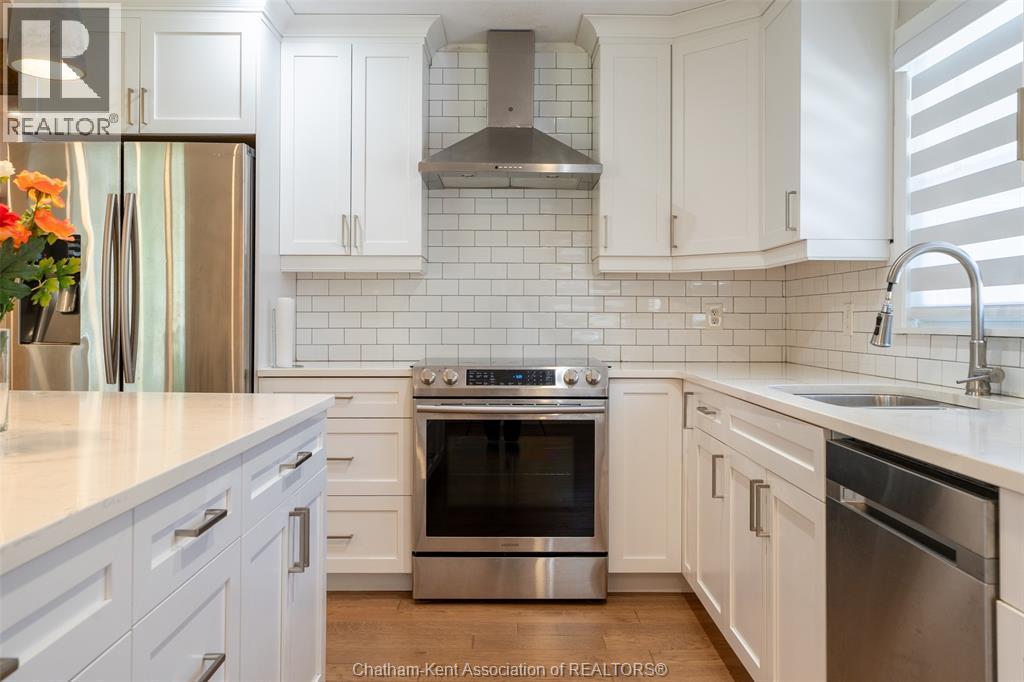 15 O'Brien Drive, Chatham, ON