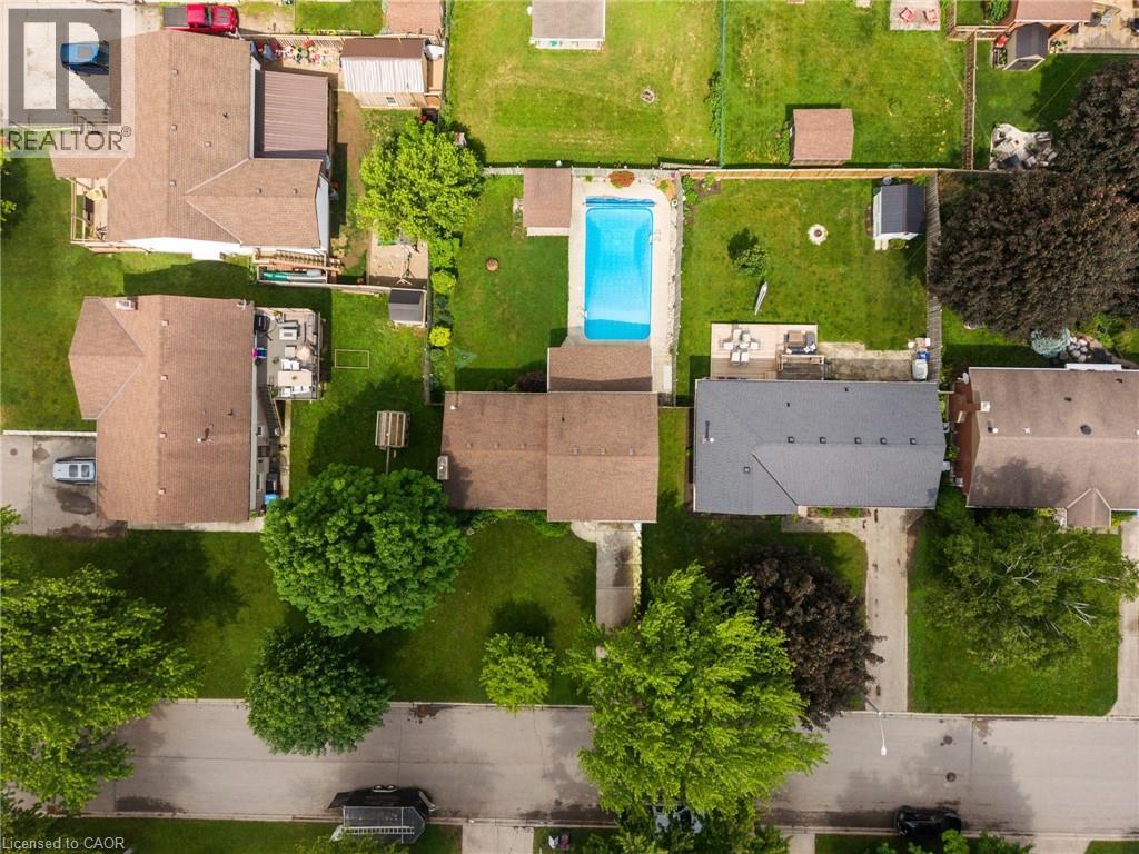 218 Arris Crescent, Mitchell, ON