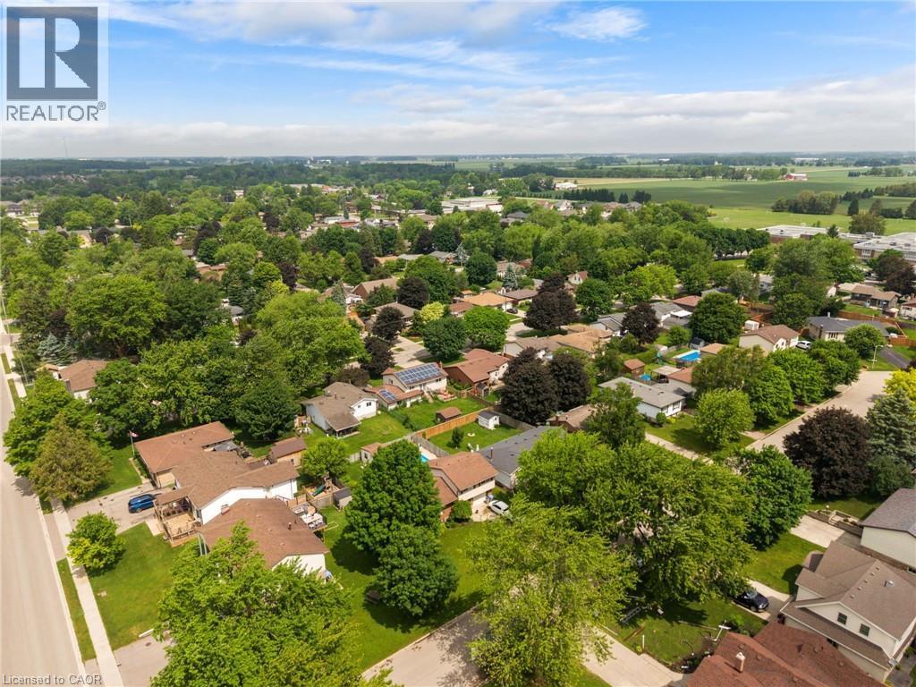 218 Arris Crescent, Mitchell, ON