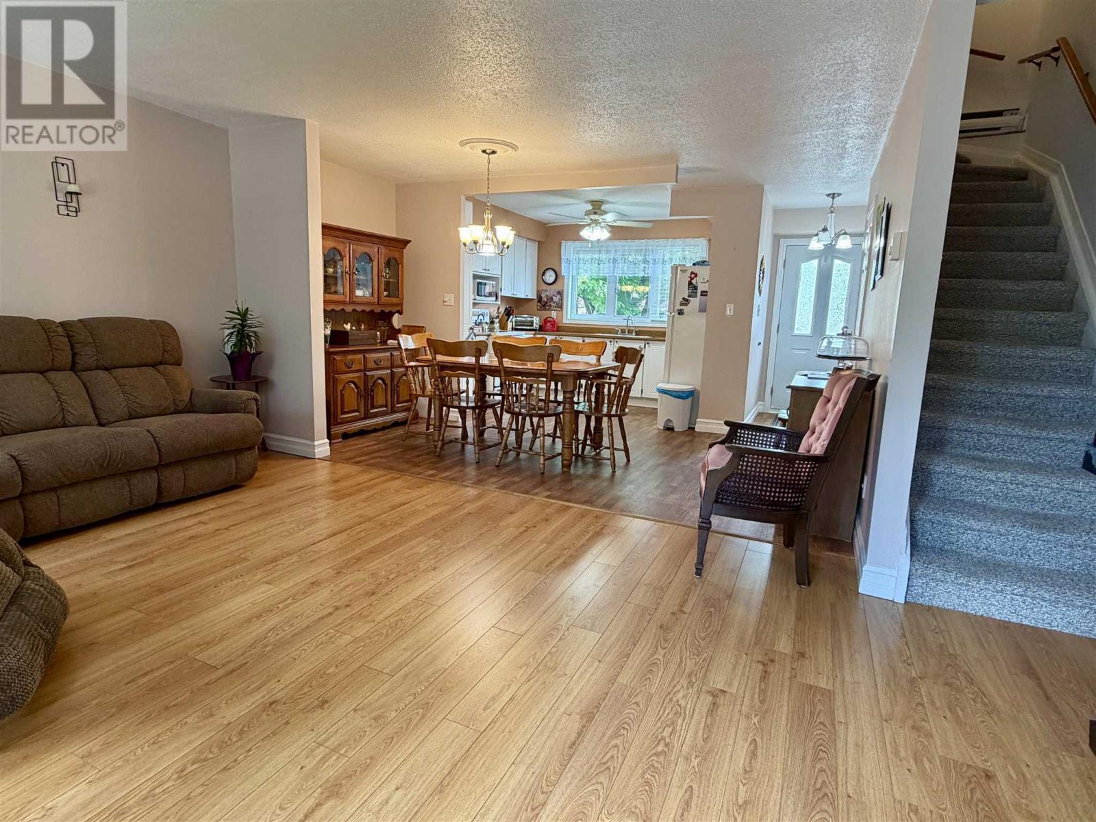 74 Frame Cres, Elliot Lake, ON