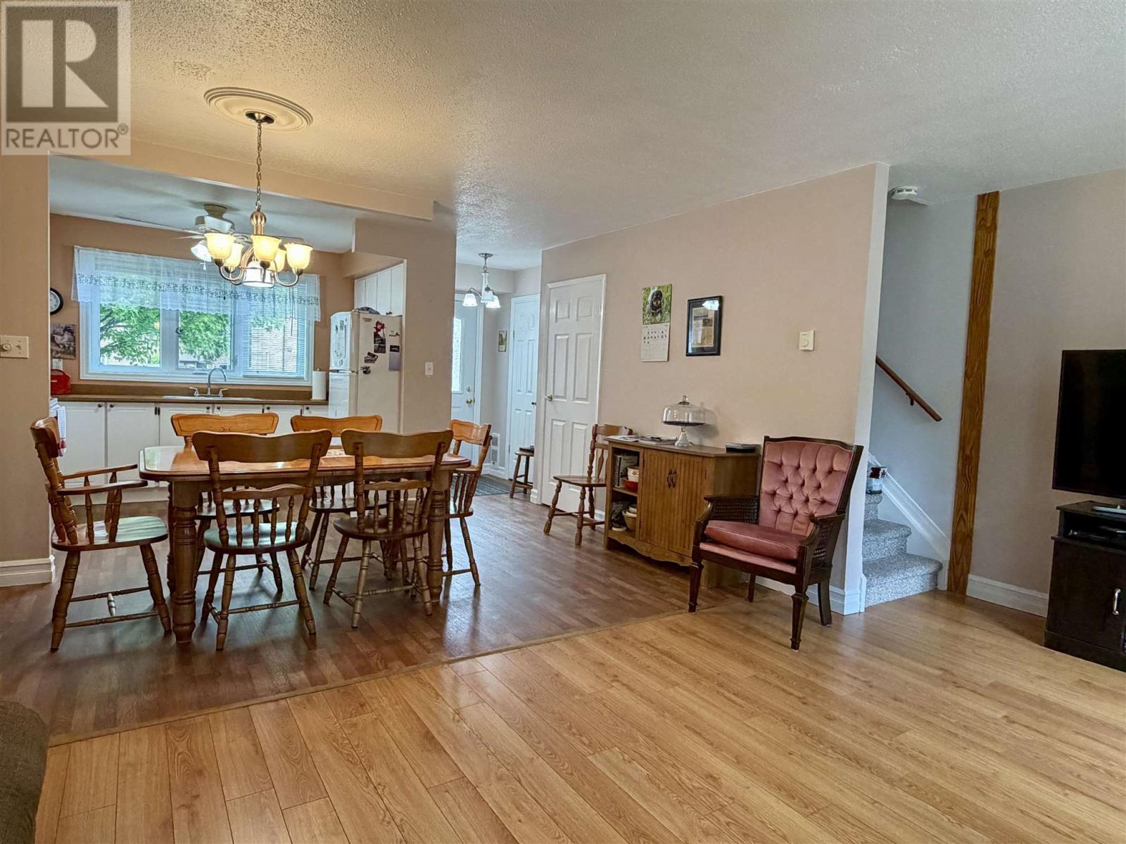 74 Frame Cres, Elliot Lake, ON