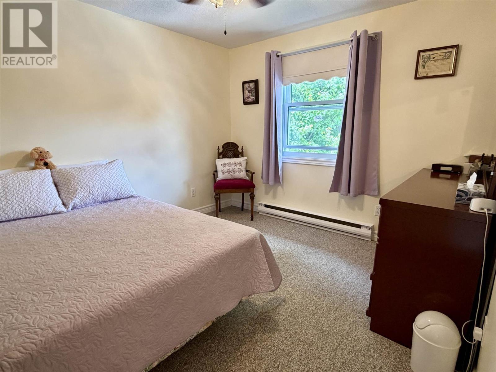 74 Frame Cres, Elliot Lake, ON