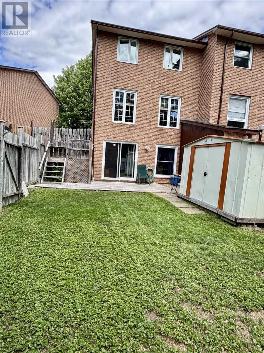 74 Frame Cres, Elliot Lake, ON