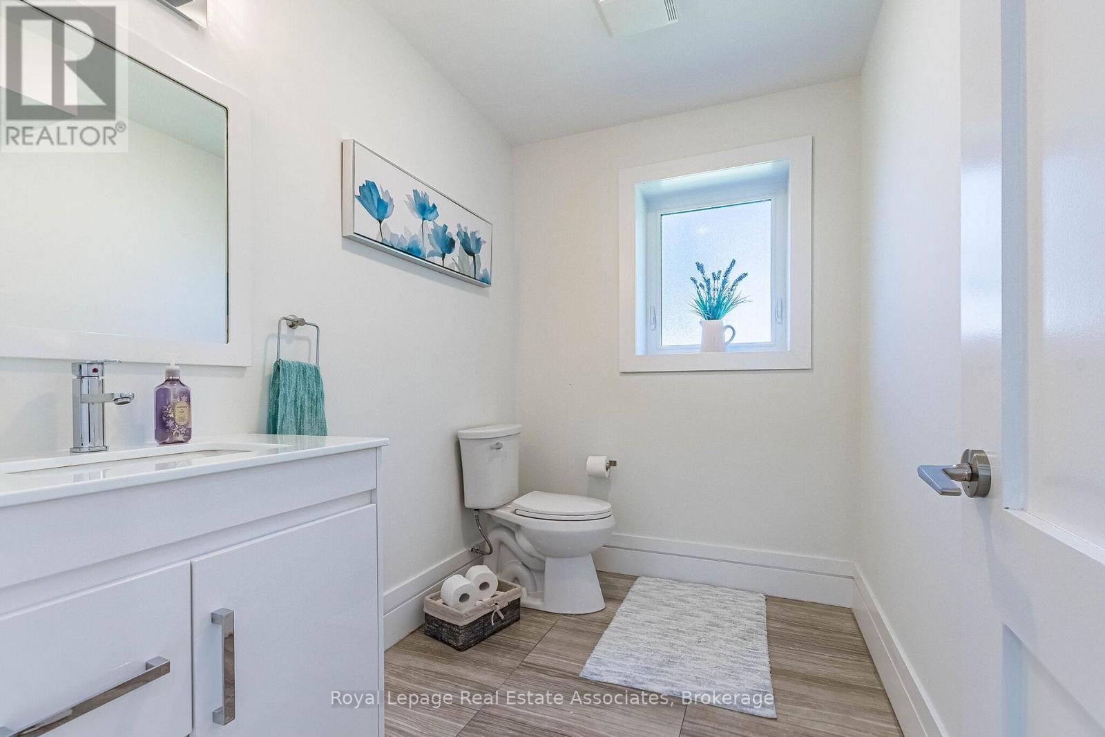 1071 Westmount Avenue, Mississauga, ON