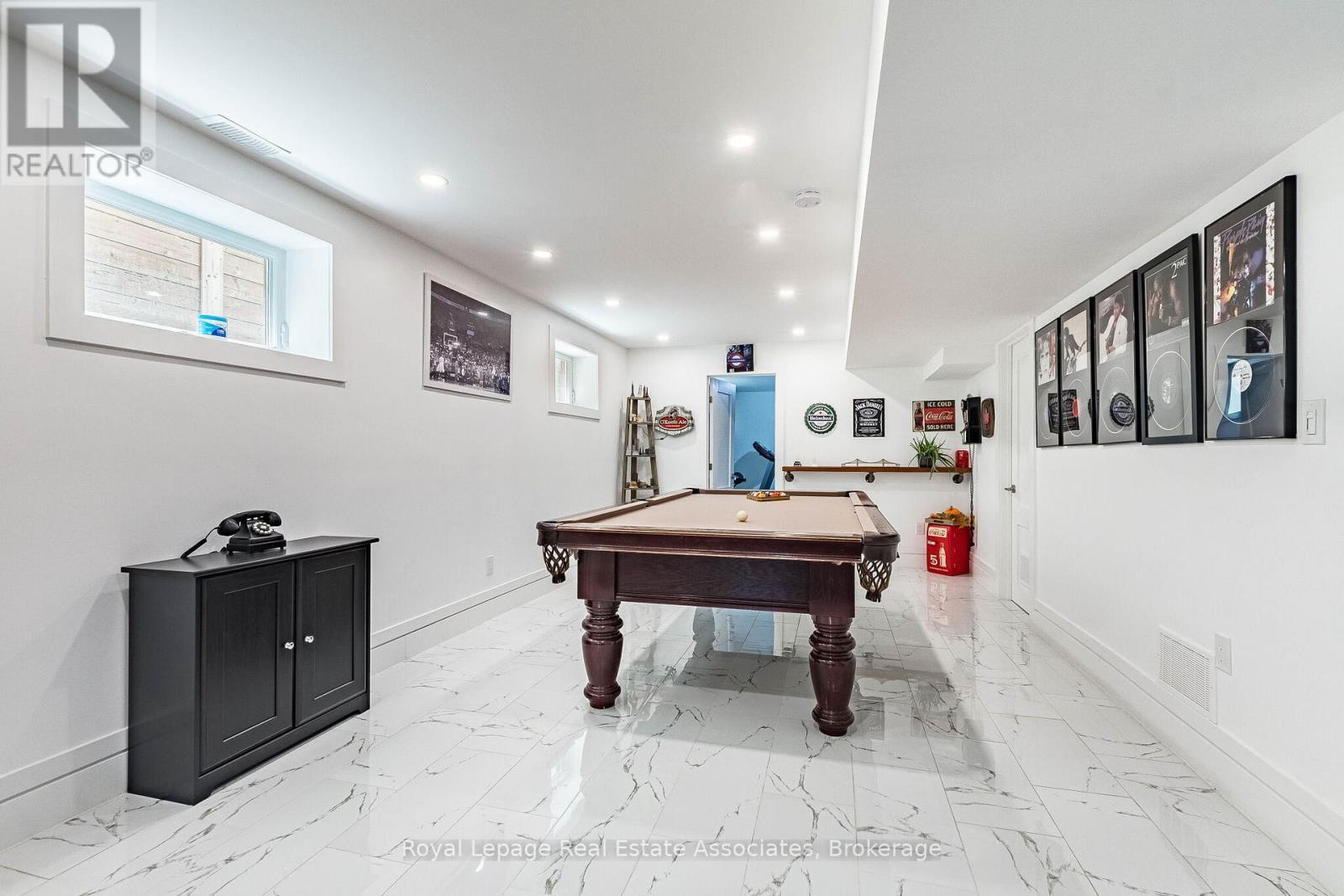 1071 Westmount Avenue, Mississauga, ON