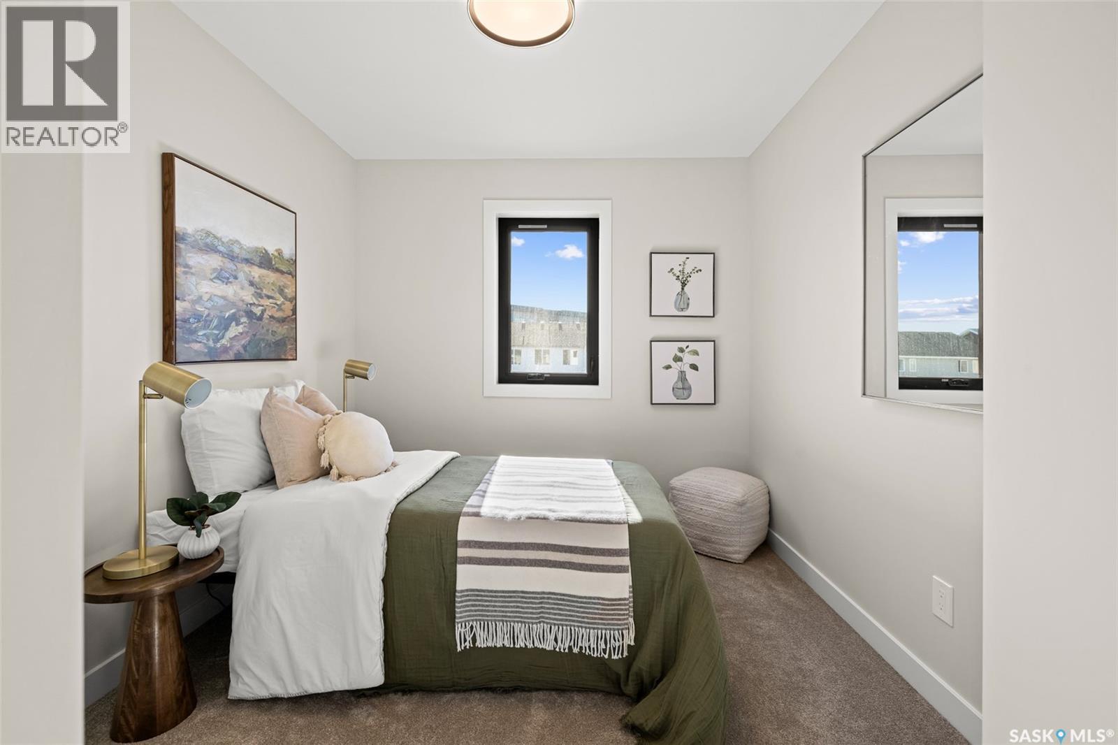 1756 West Market Street, Regina, SK - Indoor Photo Showing Bedroom