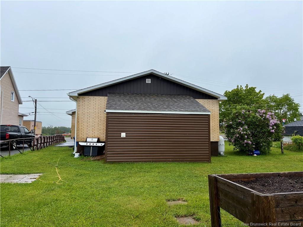 1 De L'Eglise, Eel River Crossing, NB