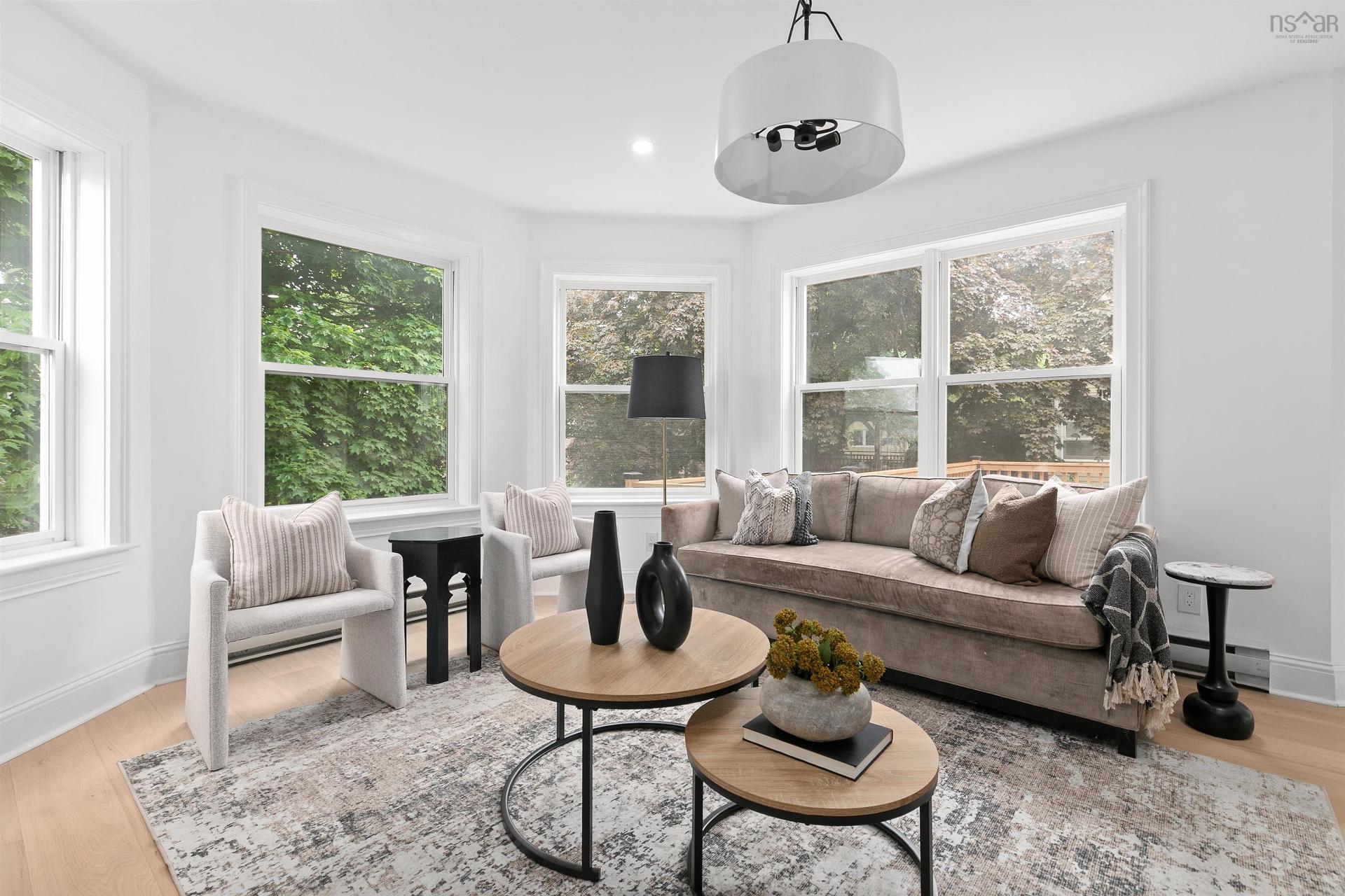 6196 Oakland Road, Halifax, NS