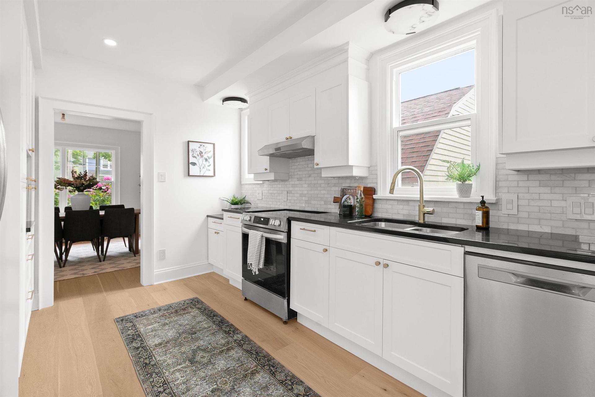 6196 Oakland Road, Halifax, NS