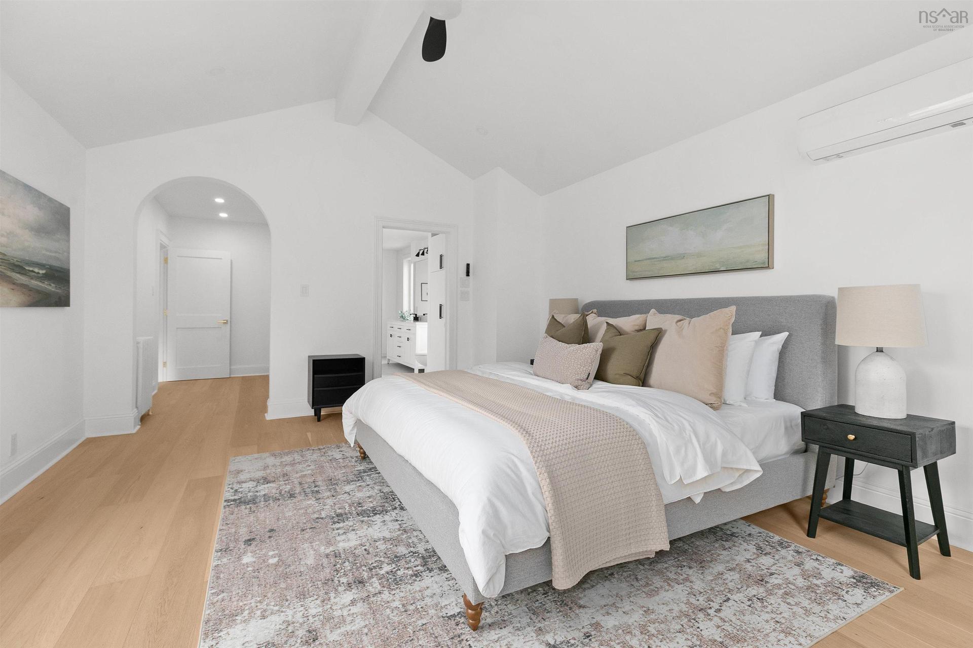 6196 Oakland Road, Halifax, NS