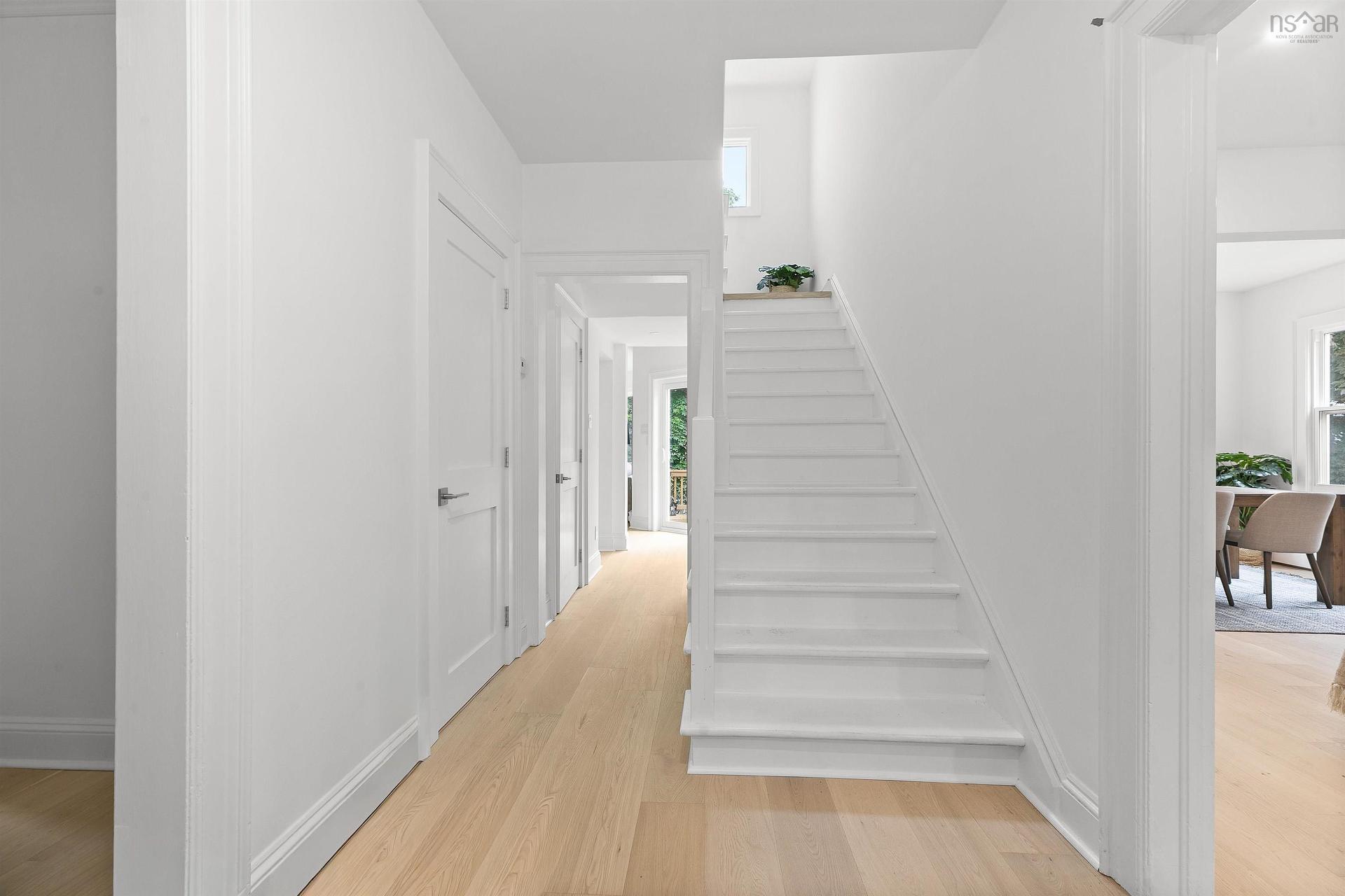 6196 Oakland Road, Halifax, NS