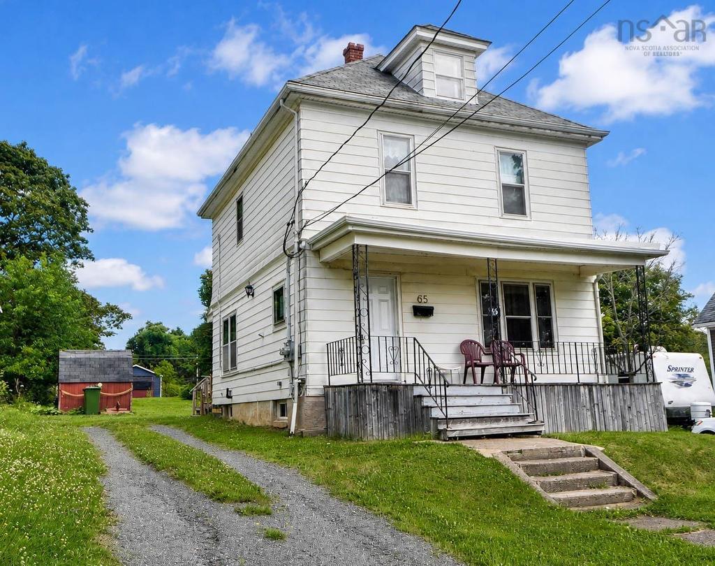65 View Street, New Glasgow, NS - Outdoor With Deck Patio Veranda