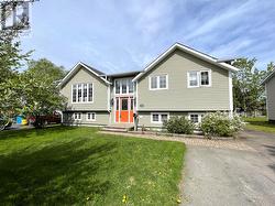 9 Conway Street Grand Falls-Windsor, NL A2A 2P4