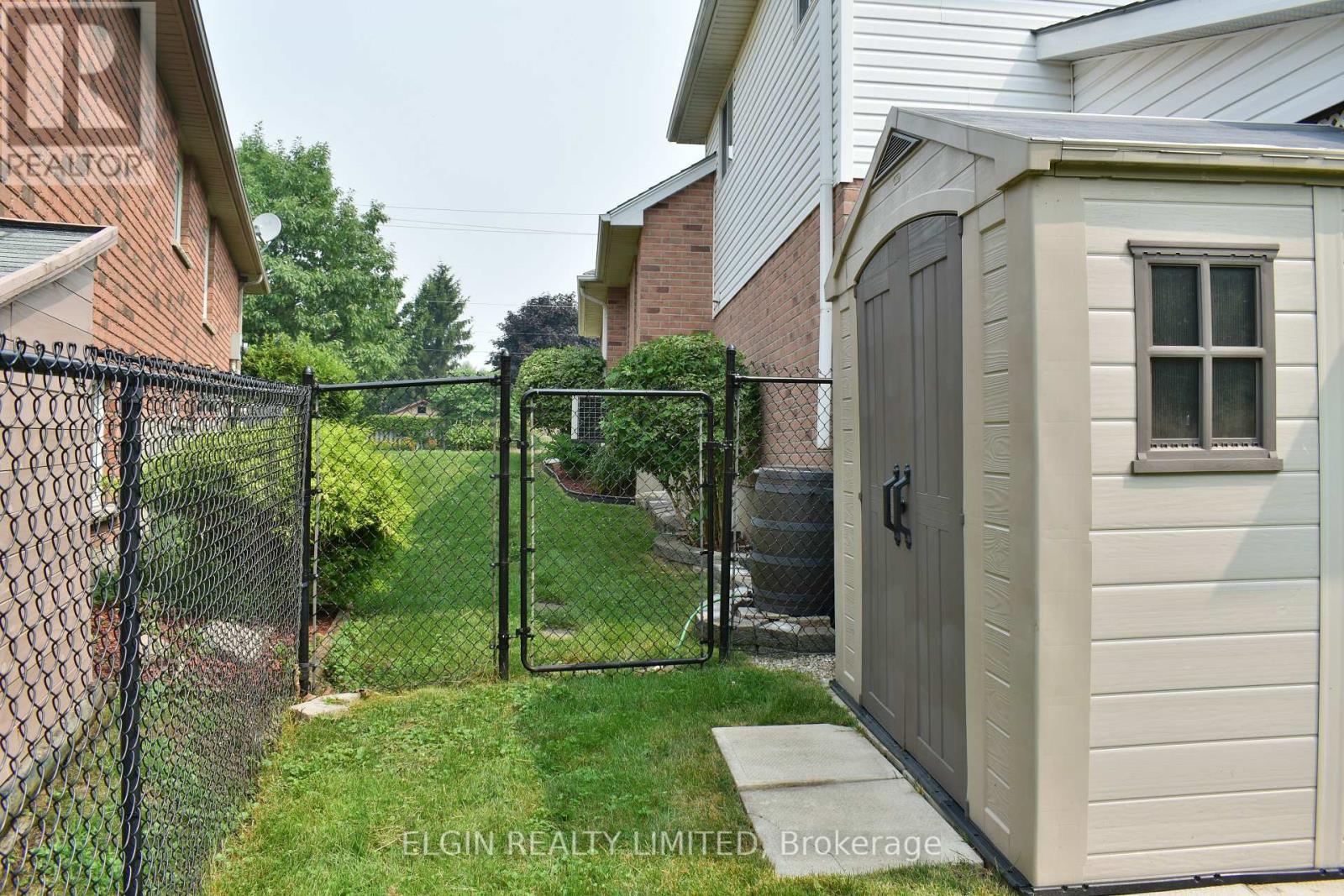 578 Wellington Street, St. Thomas, ON - Outdoor With Exterior