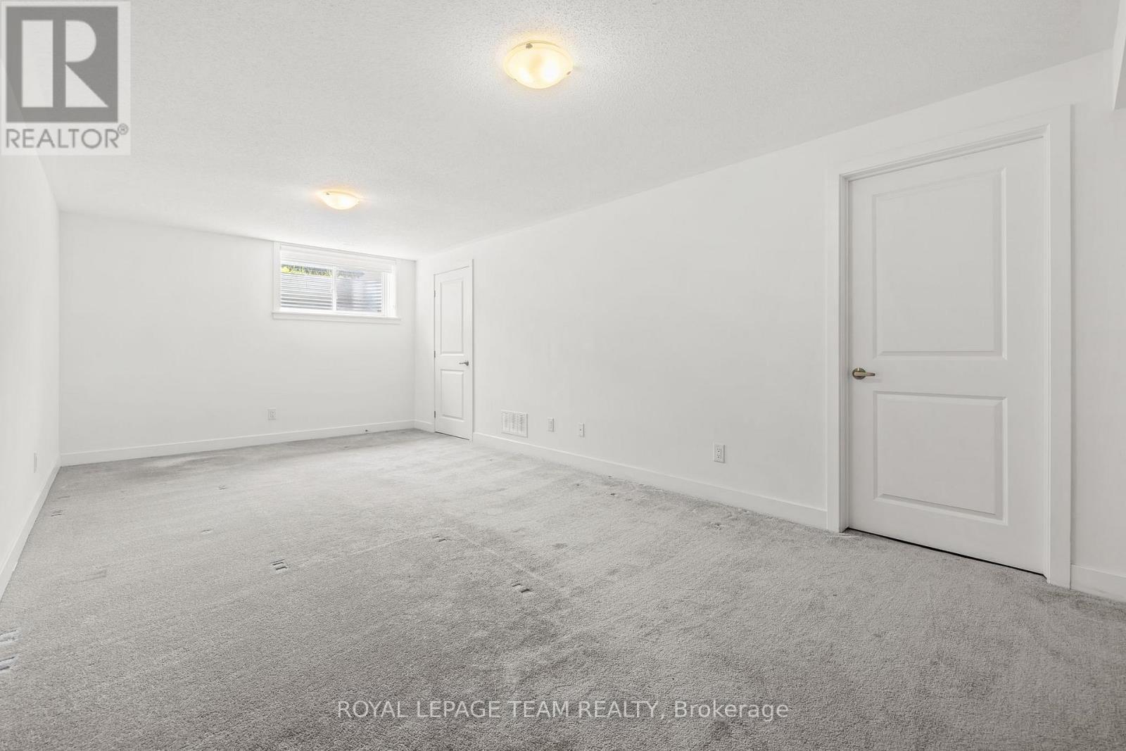 47 Moosonee Crescent, Ottawa, ON