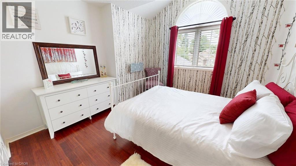 74 Liam Drive, Hamilton, ON