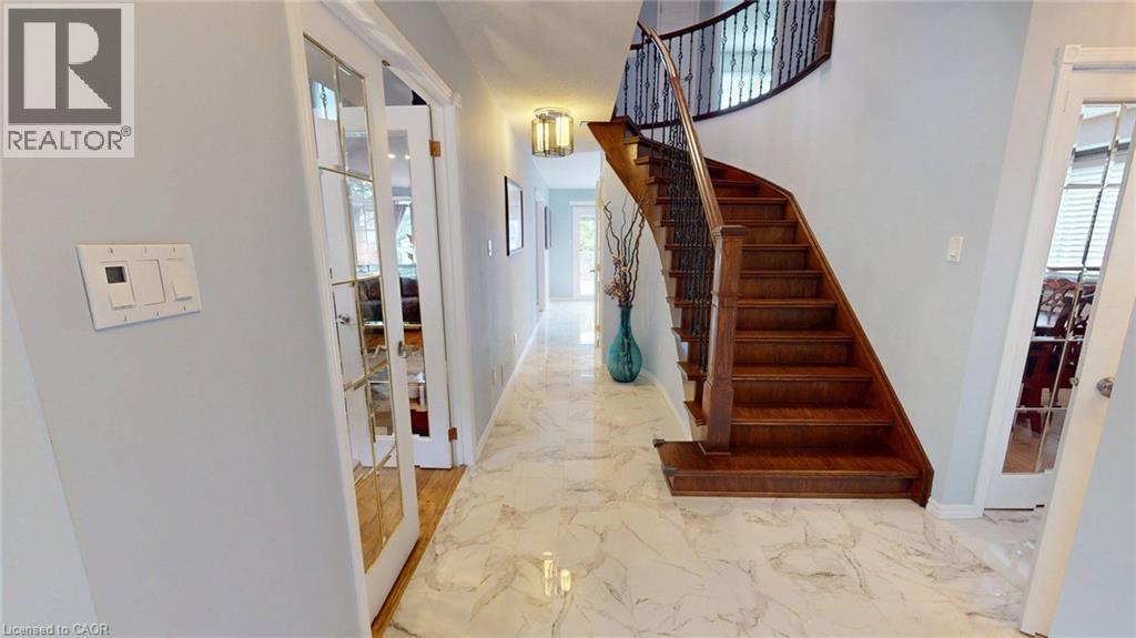 74 Liam Drive, Hamilton, ON