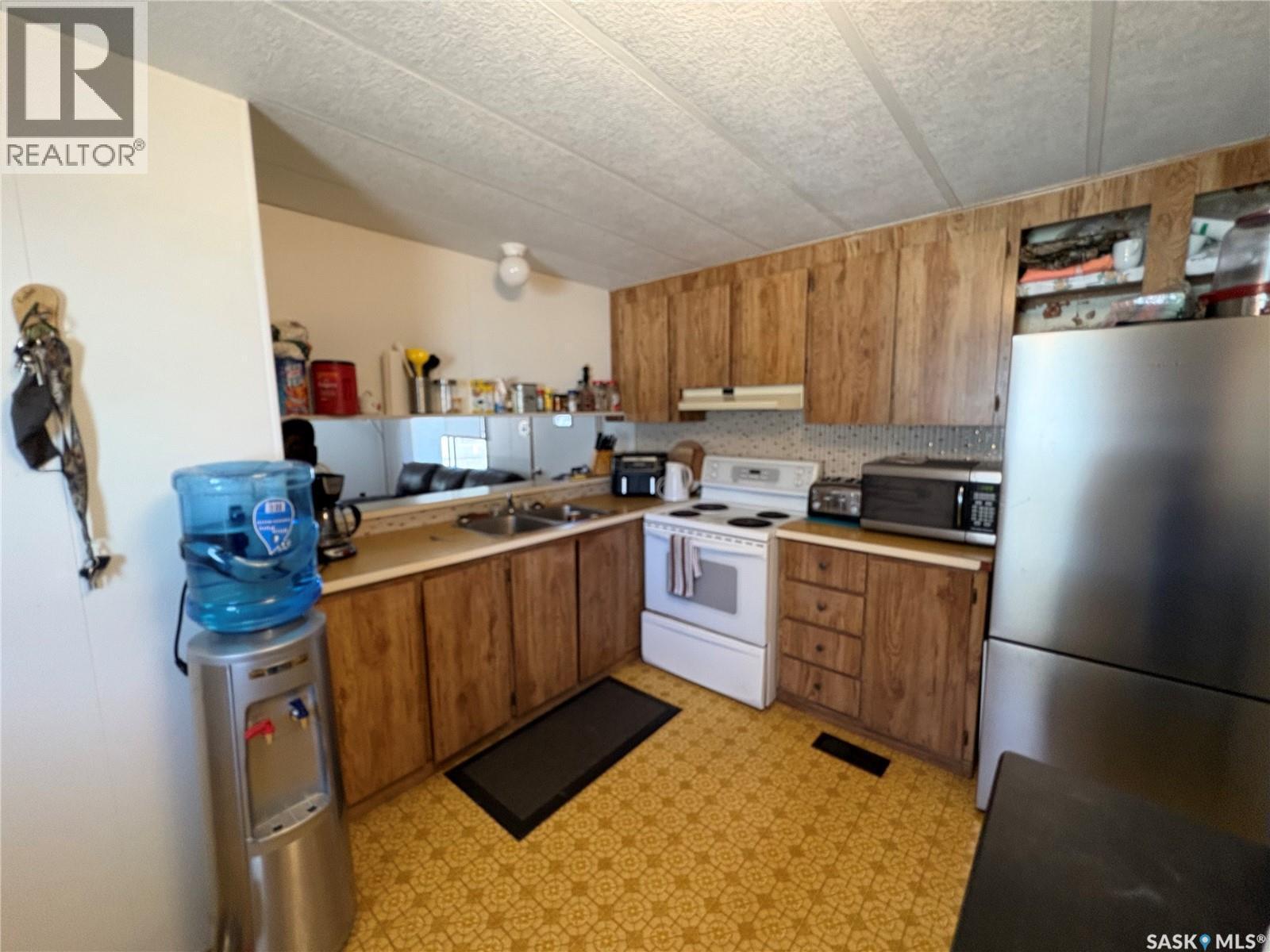 3 North Bay, Fishing Lake, SK