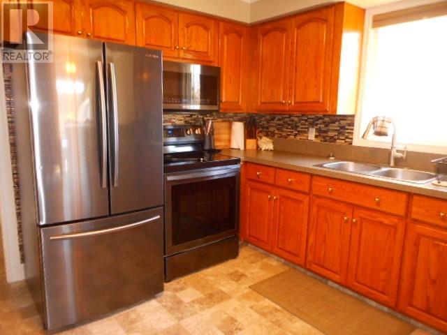 6 Parsonage Road, Beachside, NL