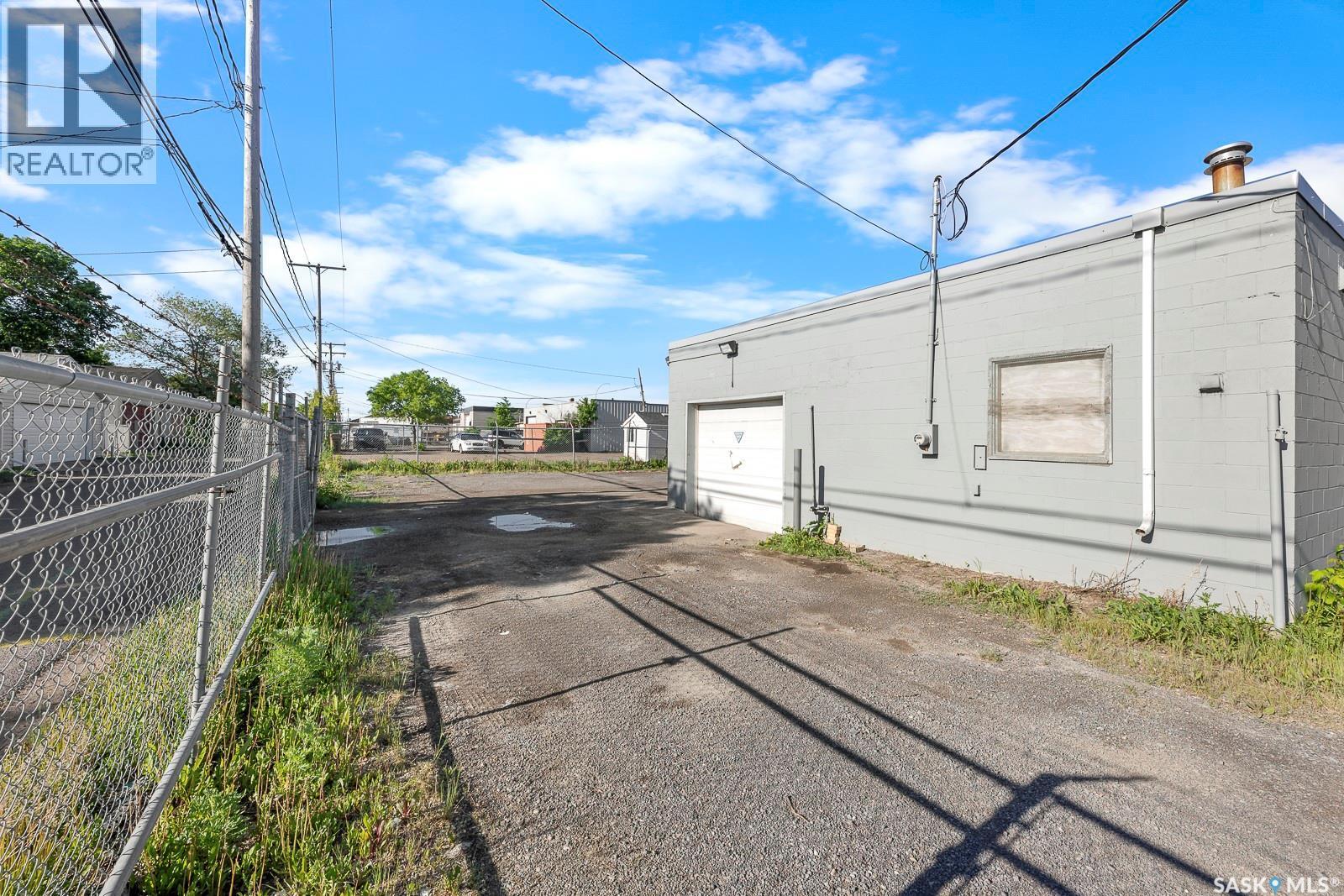 1015 Winnipeg Street, Regina, SK
