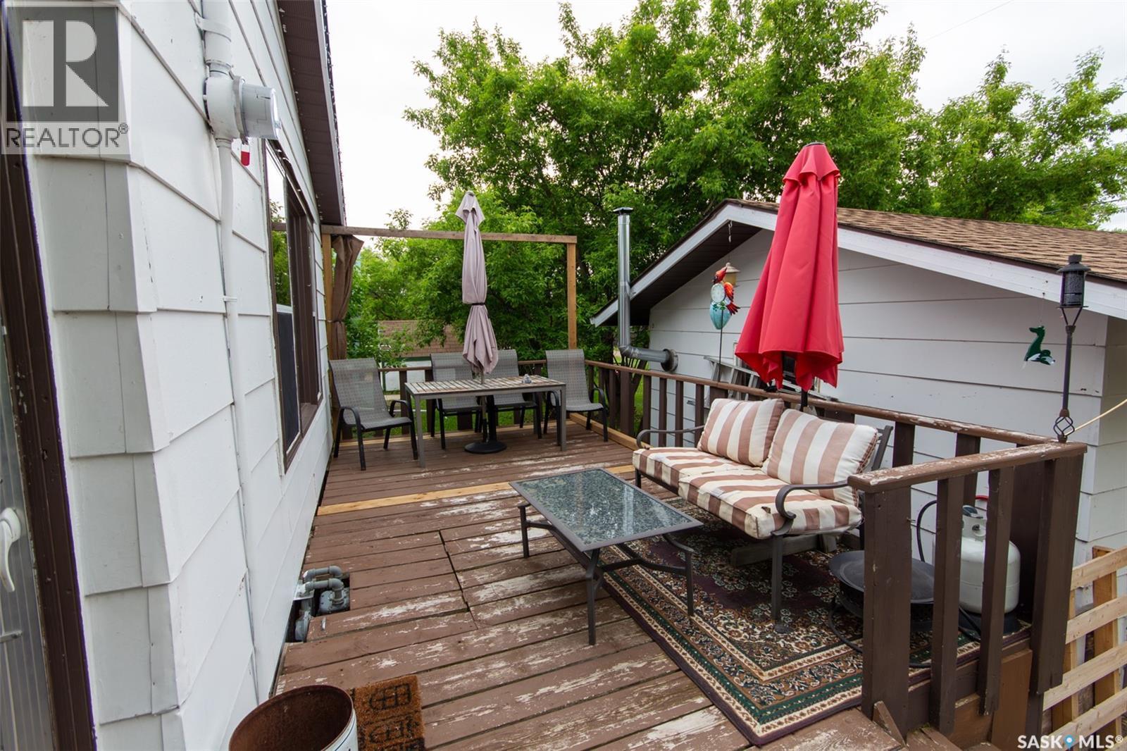 407 2Nd Street E, Wilkie, SK