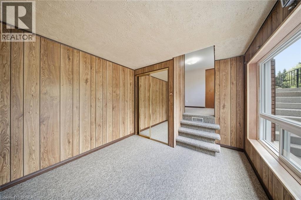 1598 Highway No 6, Hamilton, ON