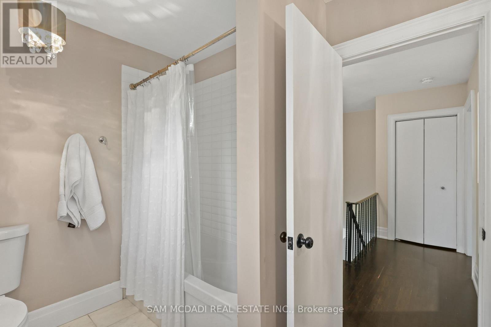 1449 Truscott Drive, Mississauga, ON