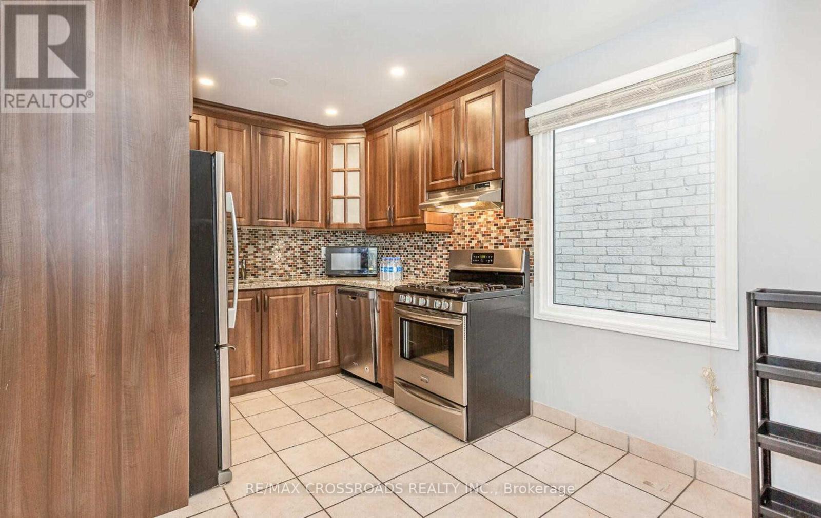 5041 Rundle Court, Mississauga, ON
