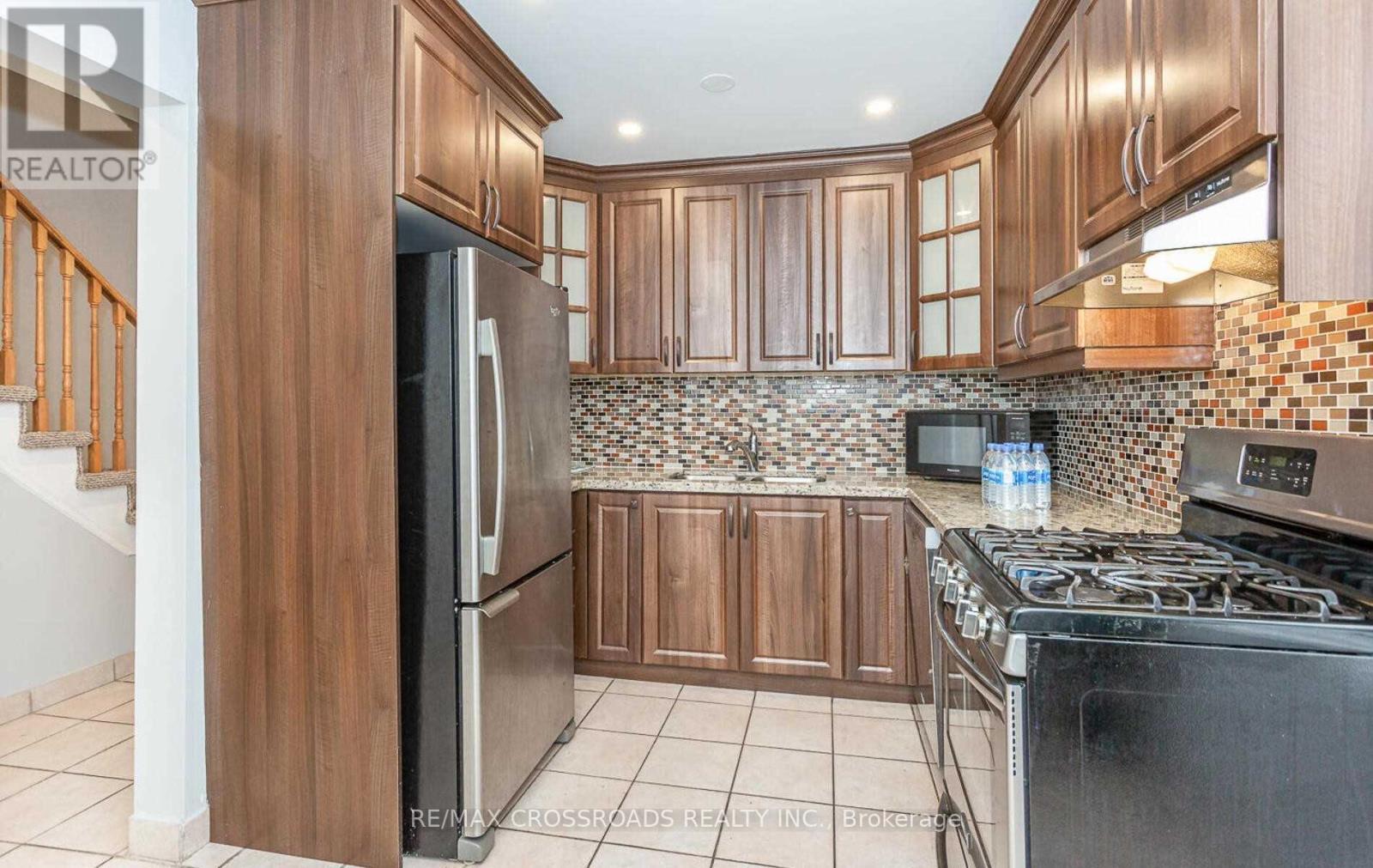 5041 Rundle Court, Mississauga, ON