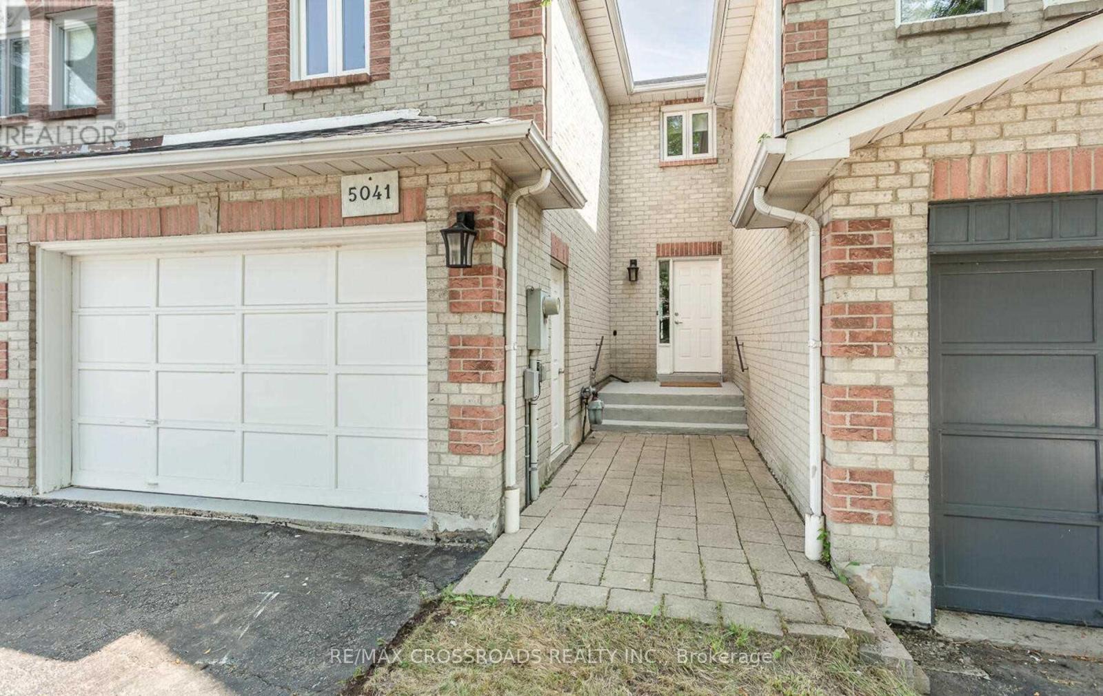 5041 Rundle Court, Mississauga, ON