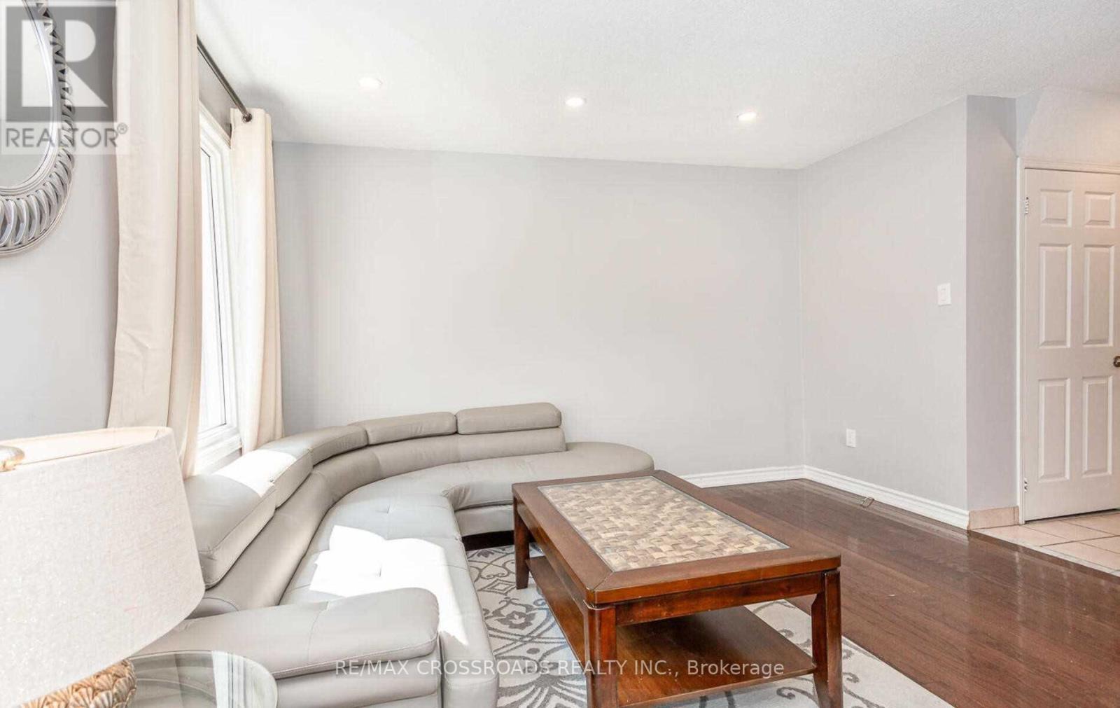 5041 Rundle Court, Mississauga, ON