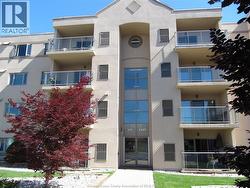 310 VILLAGE GROVE DRIVE Unit# 213 Tecumseh, ON N8N 4X7