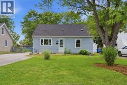 1305 SHAWNEE ROAD Tecumseh, ON N8N 1R8