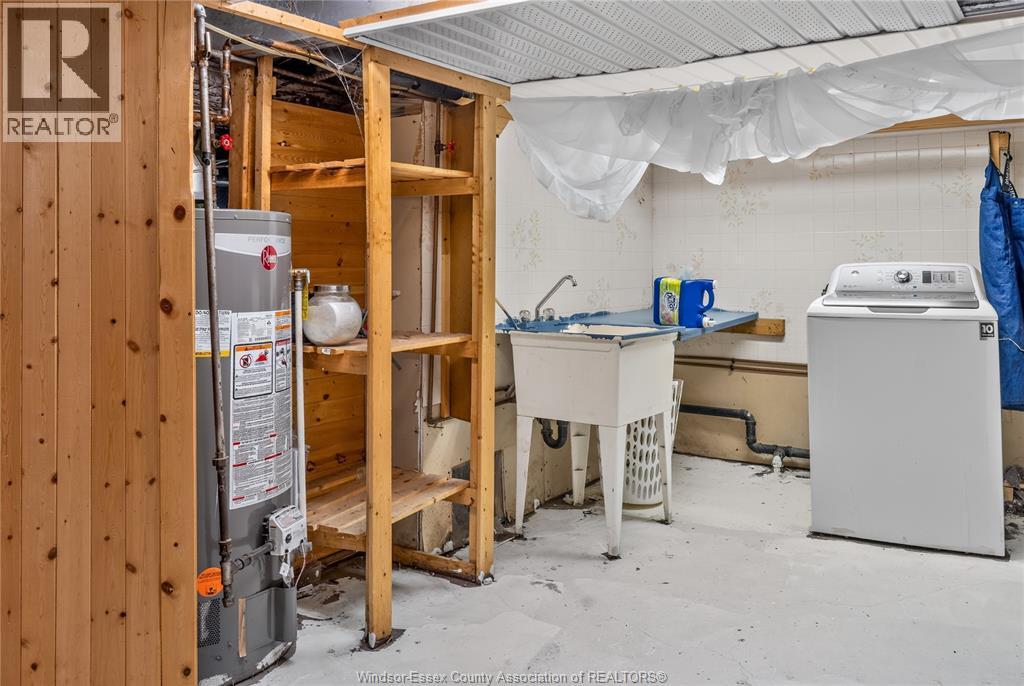 637 Cameron, Windsor, ON
