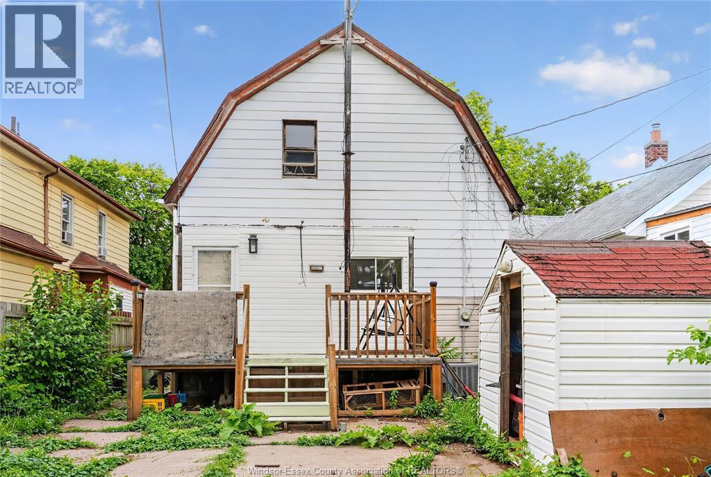 637 Cameron, Windsor, ON