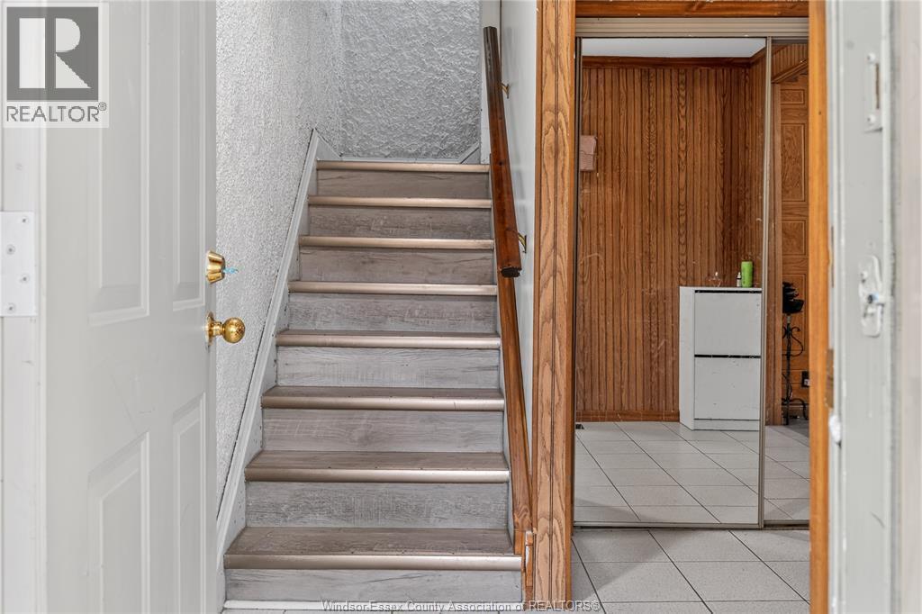 637 Cameron, Windsor, ON