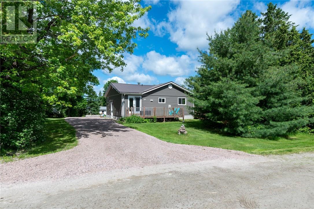 105 Labrosse Road, French River, ON
