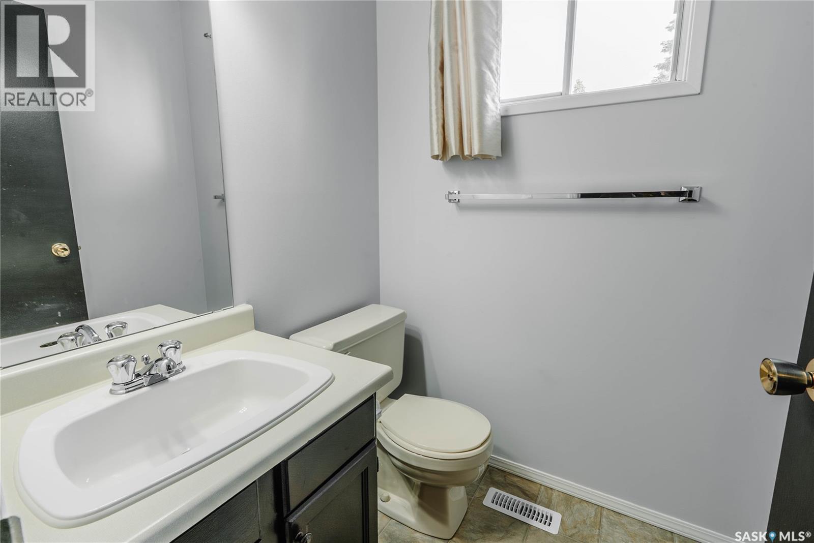 758 Lenore Drive, Saskatoon, SK