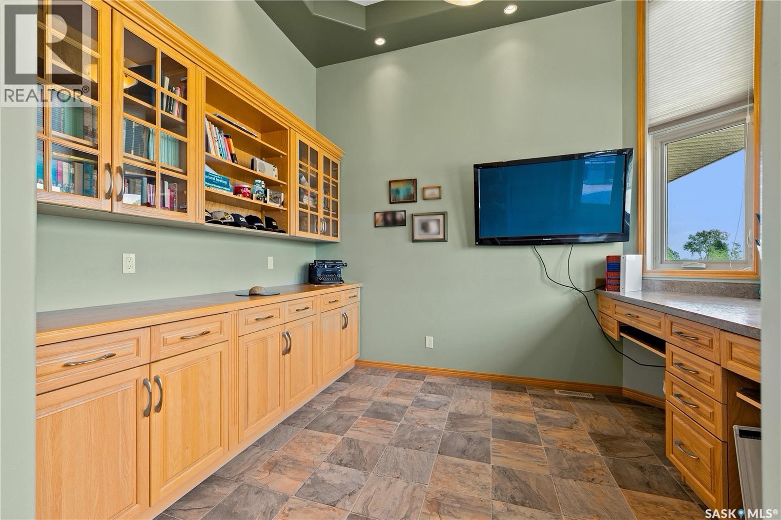 400 Lakeshore Drive, Wee Too Beach, SK