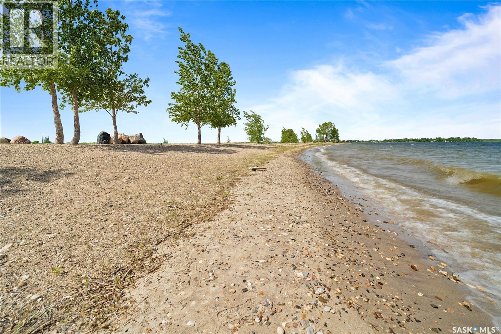 400 Lakeshore Drive, Wee Too Beach, SK